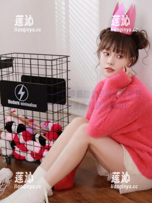 Cat Demon喵崽 探索Cat Demon喵崽的女子高生写真福利,感受青春的清新气息与魅力!